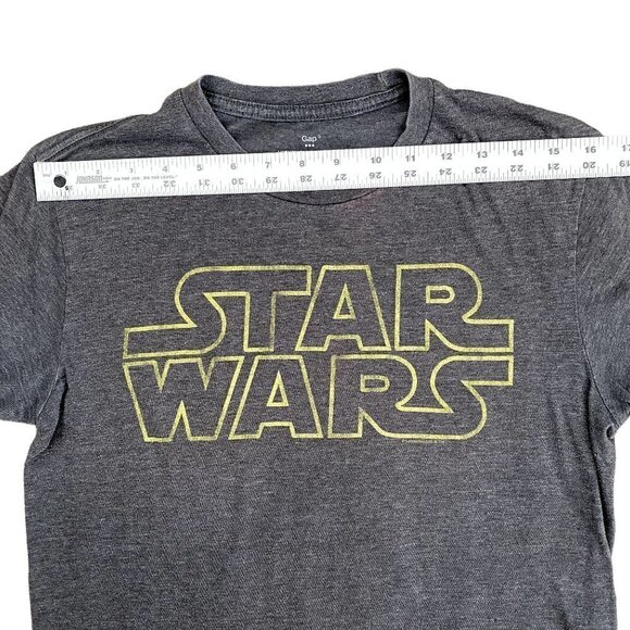 🍁 3/$25 🍁 Gap | Star Wars Authentic Collection T- Shirt | Gray | Small - Picture 3 of 7